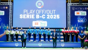 b c podio sfe07935 copia copia simone ferraro ph